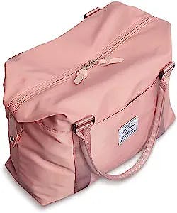 Luxury Travel Mom Emily's Review of the Pink Large Women's Travel Bag